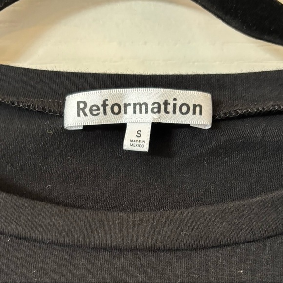 Reformation Black Short Sleeve Dress. 
Size Small - Picture 5 of 10